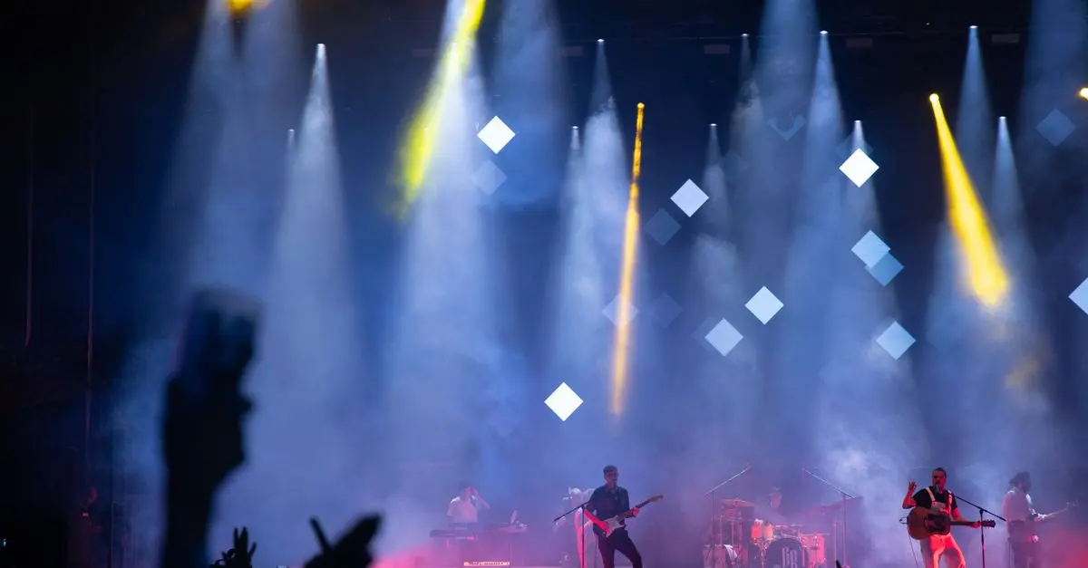 Comment choisir le meilleur éclairage pour la Fête de la Musique